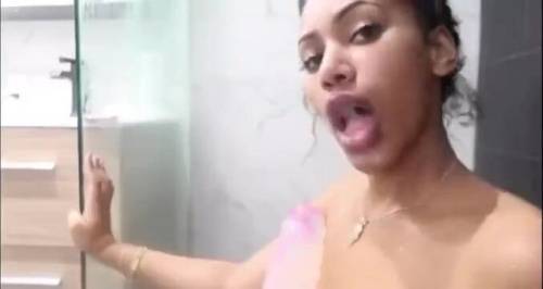 Katt Leya shower clip 3 - camstreams.tv on ipornview.com