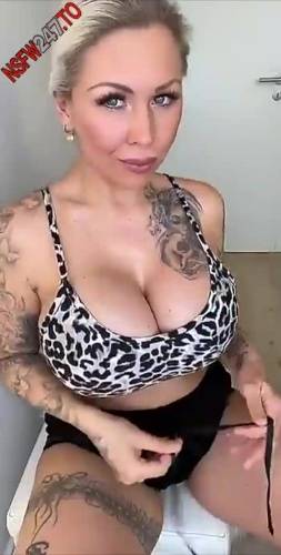 Barbie Brilliant showing you my boobs & pussy snapchat premium 2021/02/22 porn videos - camstreams.tv on ipornview.com