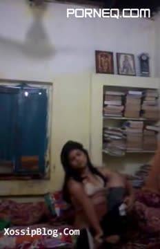 Indian 18 Horny Desi Indian Student Cute Sunny Nude Fingering Selfie MMS Leaked Scandal - new.porneq.com - India on ipornview.com