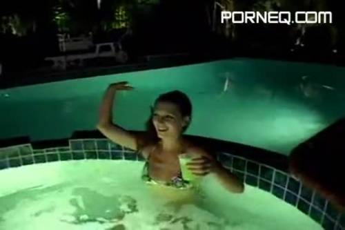 Hottie gets drilled in the jacuzzi - new.porneq.com on ipornview.com
