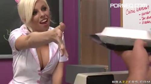 Busty Blonde Waitress Britney Amber Getting Fucked Hard b - new.porneq.com on ipornview.com