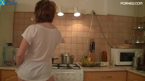 Charming plump teen in glasses eats a banana on the kitchen - new.porneq.com on ipornview.com